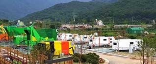 등억알프스야영장 전경